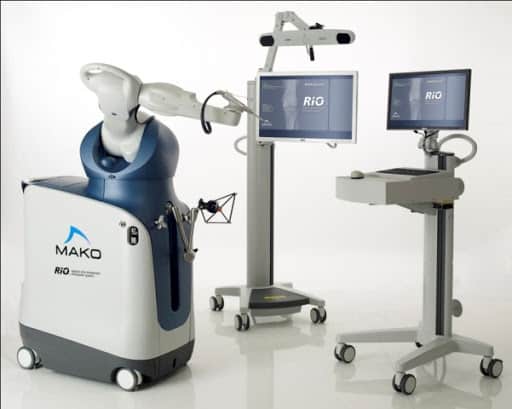robot per le protesi di ginocchio
